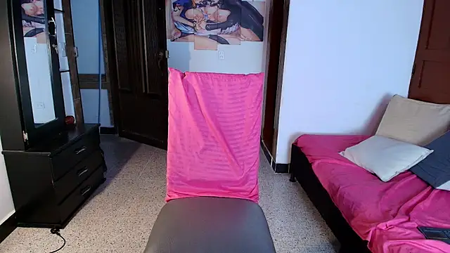 Nikki__uwu webcam