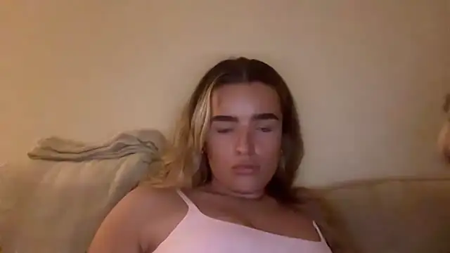 maisiesmithx - Maisiesmithx's free webcam - UK Sex Cams
