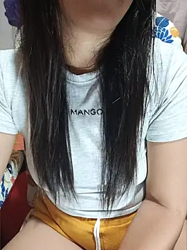 Filipina_Desire live cam on StripChat