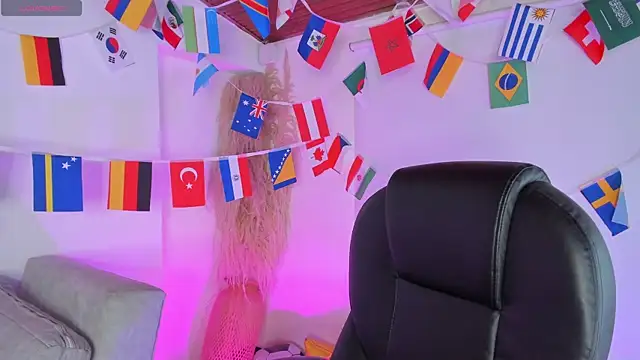 Amelie_Wine webcam