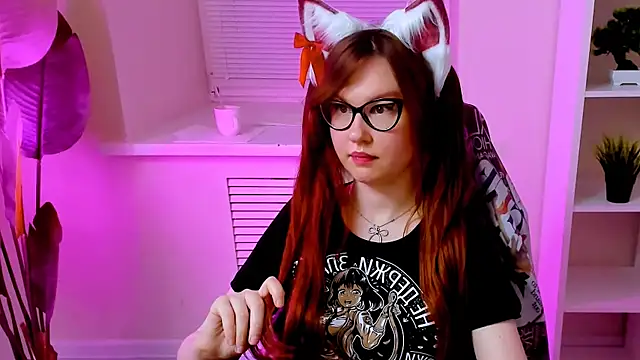 CarolGiggly webcam