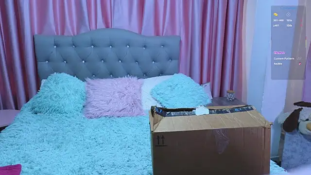 Emiily_Scott1 webcam