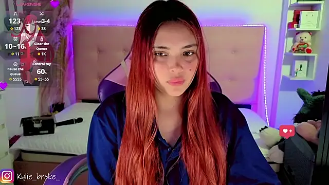 Kylie_brokee webcam