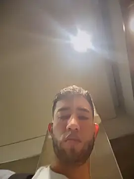 liam_bronw webcam