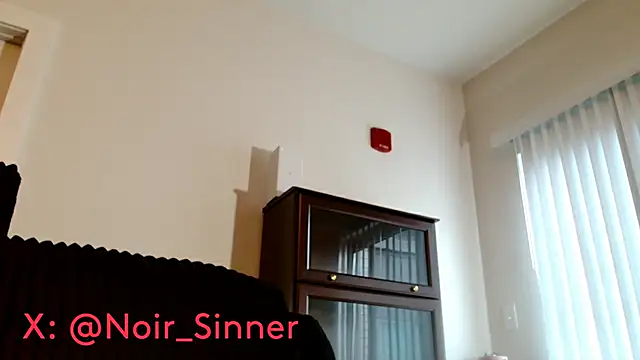 sinnernoir (M mature) - naked
