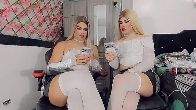 Thiara_veky_ webcam