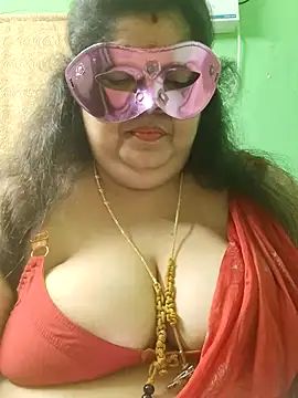 tamilthanushri webcam