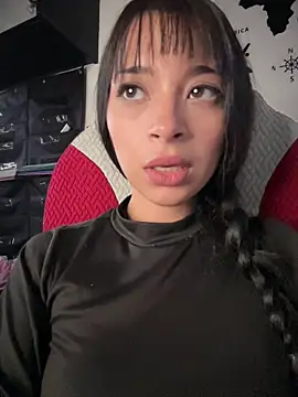 Sasha-firee webcam