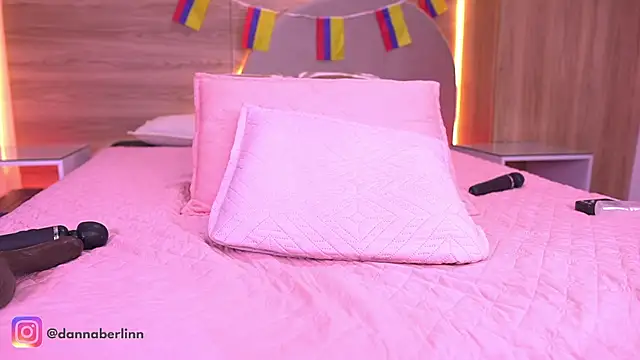 danna_berlin_ webcam