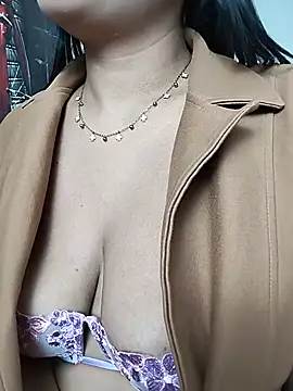 Watch darsha_sahu live on EroticFlix - High definition streams