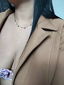 darsha_sahu live cam on StripChat