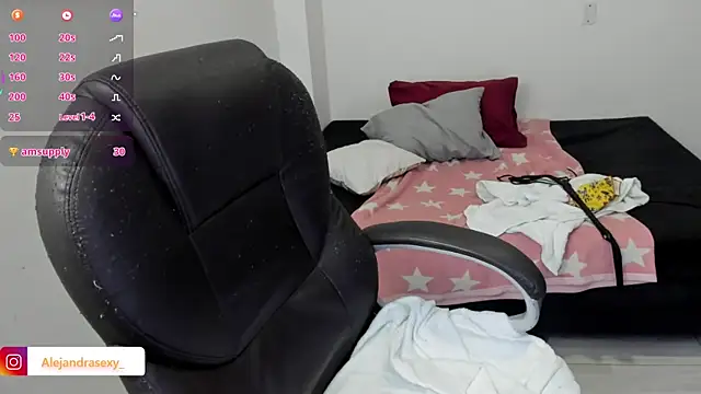alejandra_milf_ live cam on StripChat