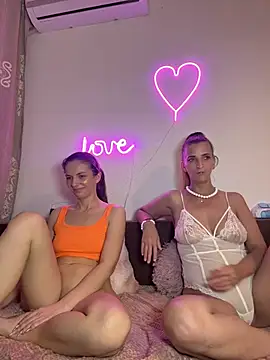 Sabrinedivinee webcam