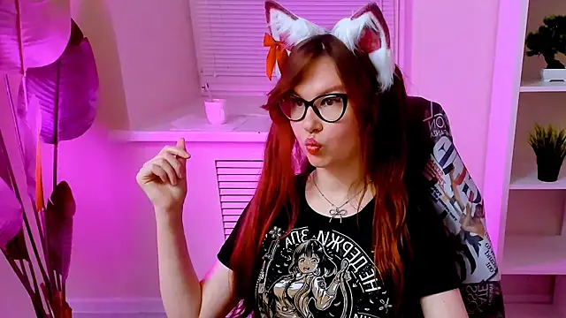 CarolGiggly webcam