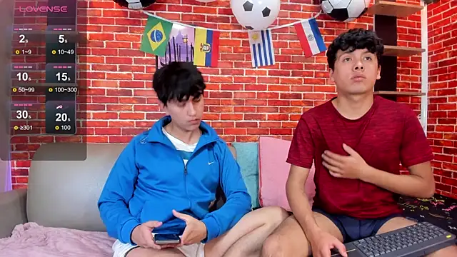 Hoot_boyss_ webcam