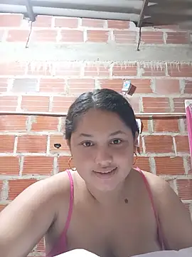 Yulisa_70 webcam