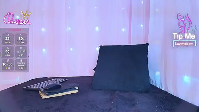 SunnyGilmoree webcam