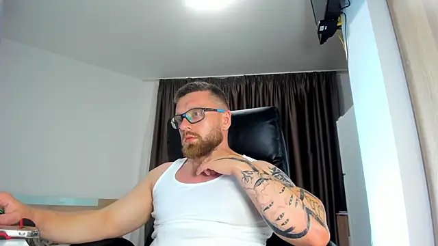 Findom_guy webcam