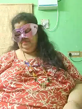 tamilthanushri webcam