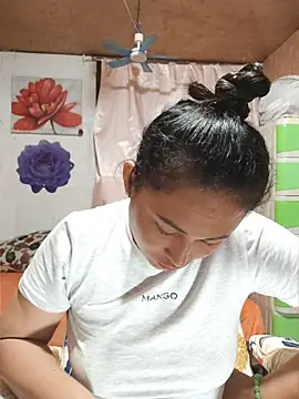 Filipina_Desire webcam
