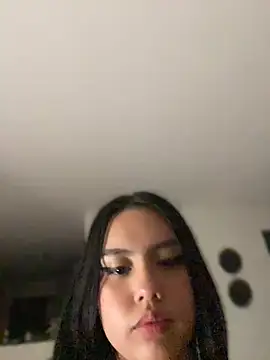 Nicolle_Ruizz webcam