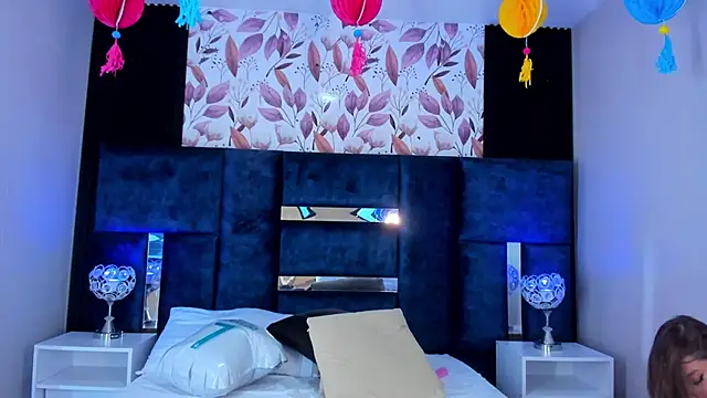 AmmyJones_ webcam