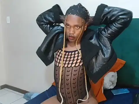 TallHornyTrans live sex cam
