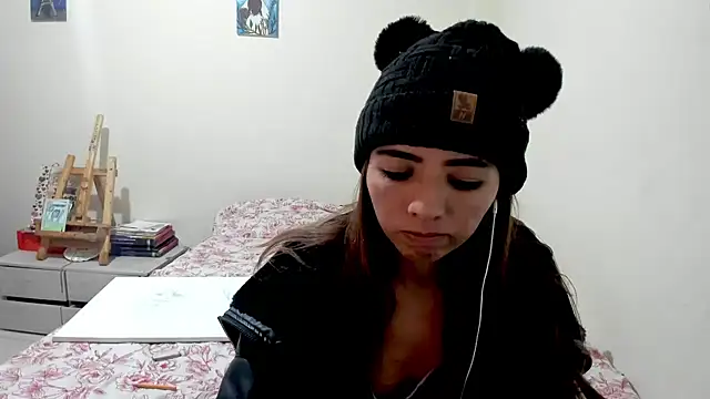 megan_doll2123 webcam