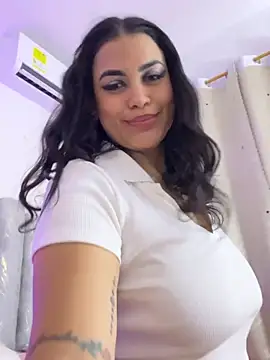 AlynAllen webcam
