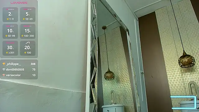 Tiifany_Baker webcam