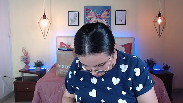 Megan_05_ webcam