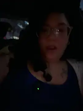 CurlyMilf_Vannexxxa webcam