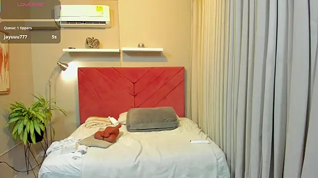 ailann_ webcam