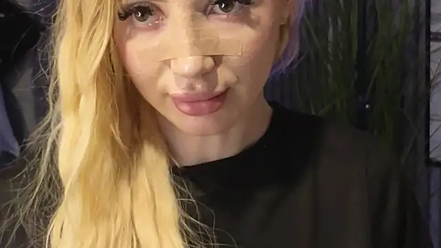 KarmaArms webcam