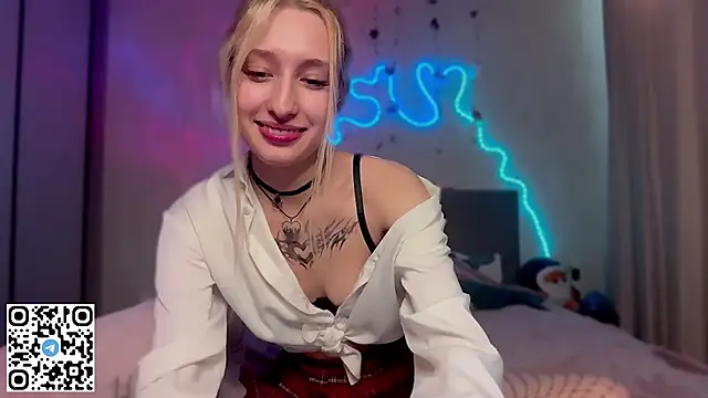 Emma_Willson webcam