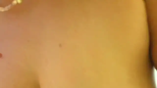 Vanessa_Duarte_ webcam