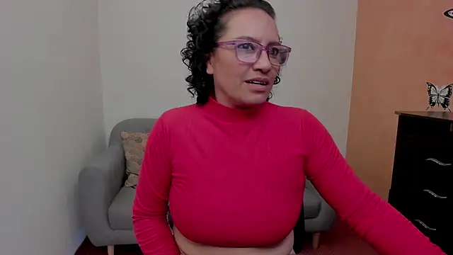 scarlet_wet webcam