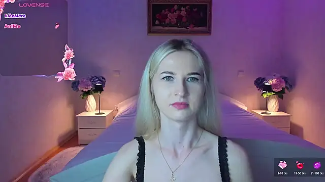 Julie_Blaze webcam