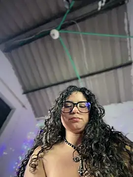 Simone_Miller webcam