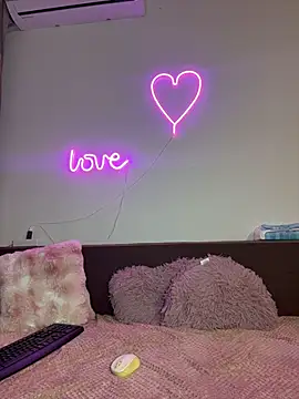 Sabrinedivinee webcam