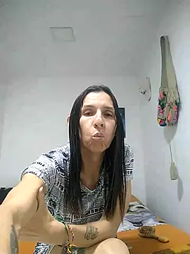 Cameron_puppy webcam