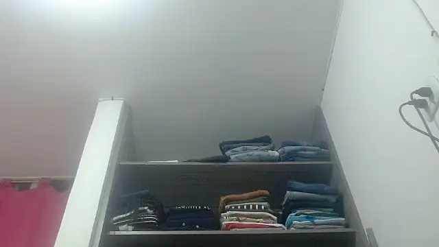 nicolle_milf1978 webcam
