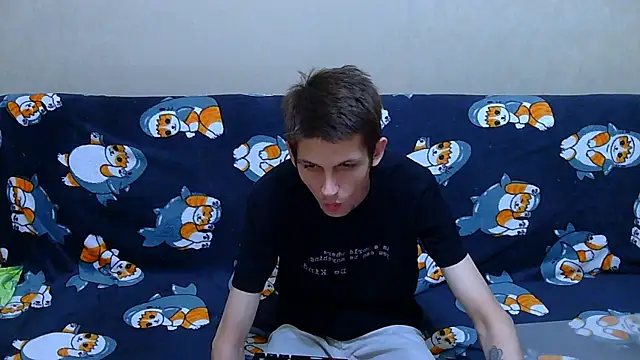 Lester_Broo webcam