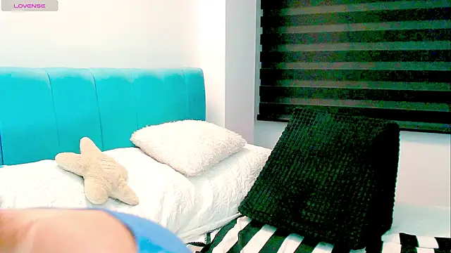 Kendraline1 webcam