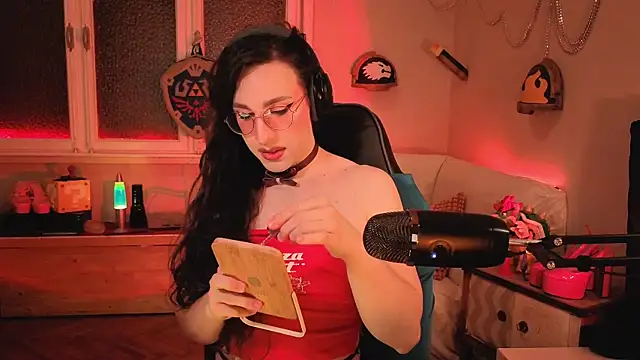 Zesty_Peach webcam