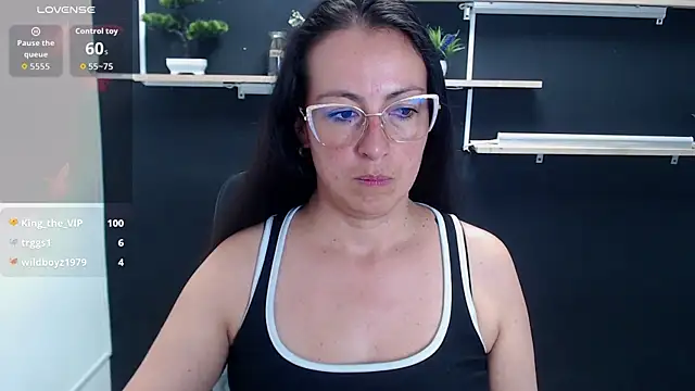 Lauryn_Jones webcam