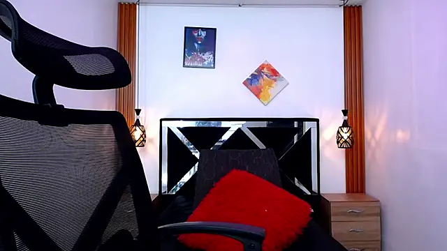 SCARLETT_INK_ live cam on StripChat