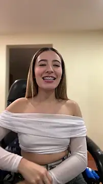 kloe__t18 webcam