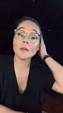 BaileyMFox webcam