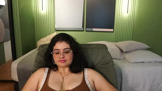 Madison_Flame webcam